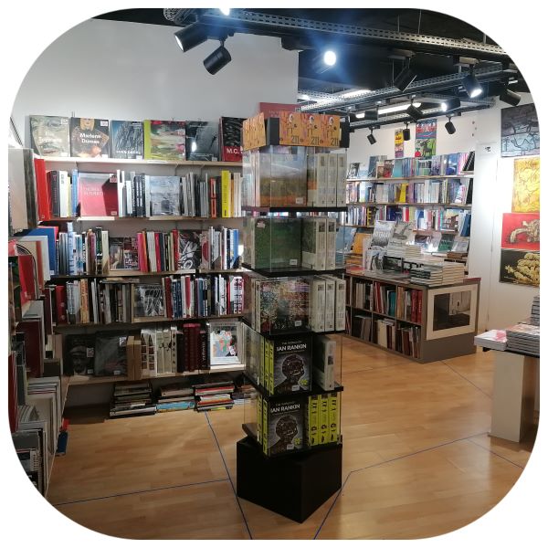 librairie-Mona-lisait-interieur3